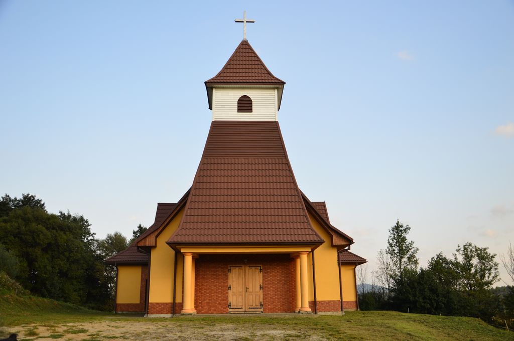 Kościół w Postołowie (1)